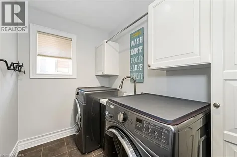 27 Carver Drive Binbrook ON L0R 1C0
