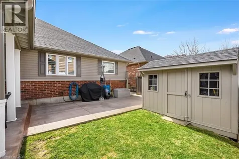 27 Carver Drive Binbrook ON L0R 1C0