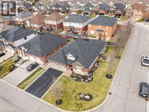 27 Carver Drive Binbrook ON L0R 1C0