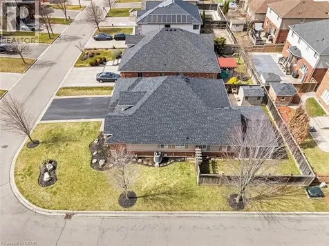 27 Carver Drive Binbrook ON L0R 1C0