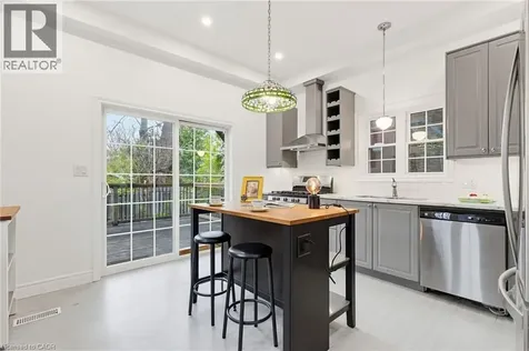 42 Erie Avenue Hamilton ON L8N 2W6
