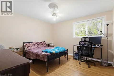 55 Yarmouth Court Hamilton ON L8S 3E2
