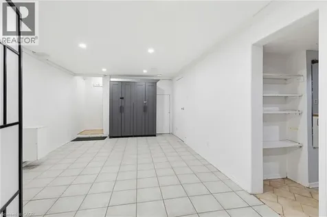 55 Yarmouth Court Hamilton ON L8S 3E2