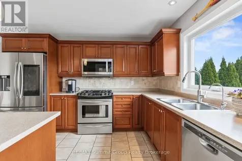 15 Mount Haven Crescent East Luther Grand Valley ON L9W 5Y9