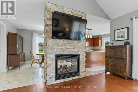 15 Mount Haven Crescent East Luther Grand Valley ON L9W 5Y9