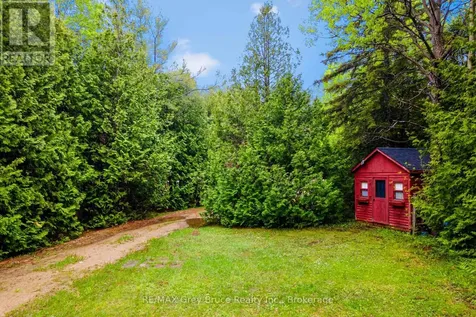 6726 Highway 6 Northern Bruce Peninsula ON N0H 2R0