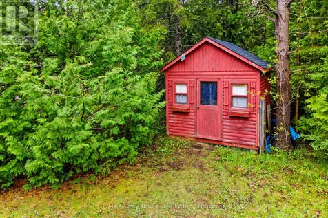 6726 Highway 6 Northern Bruce Peninsula ON N0H 2R0