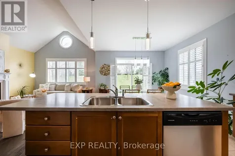 8 Clubhouse Drive Collingwood ON L9Y 4Z6