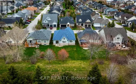 8 Clubhouse Drive Collingwood ON L9Y 4Z6