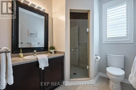 8 Clubhouse Drive Collingwood ON L9Y 4Z6