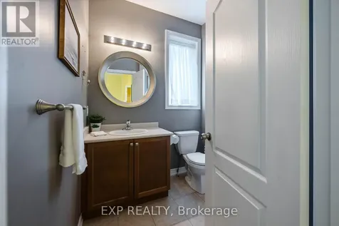 8 Clubhouse Drive Collingwood ON L9Y 4Z6