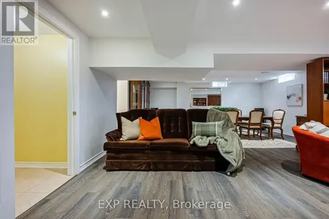 8 Clubhouse Drive Collingwood ON L9Y 4Z6