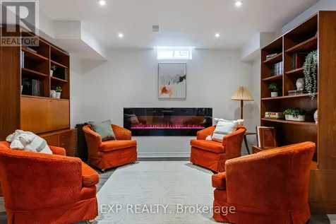 8 Clubhouse Drive Collingwood ON L9Y 4Z6