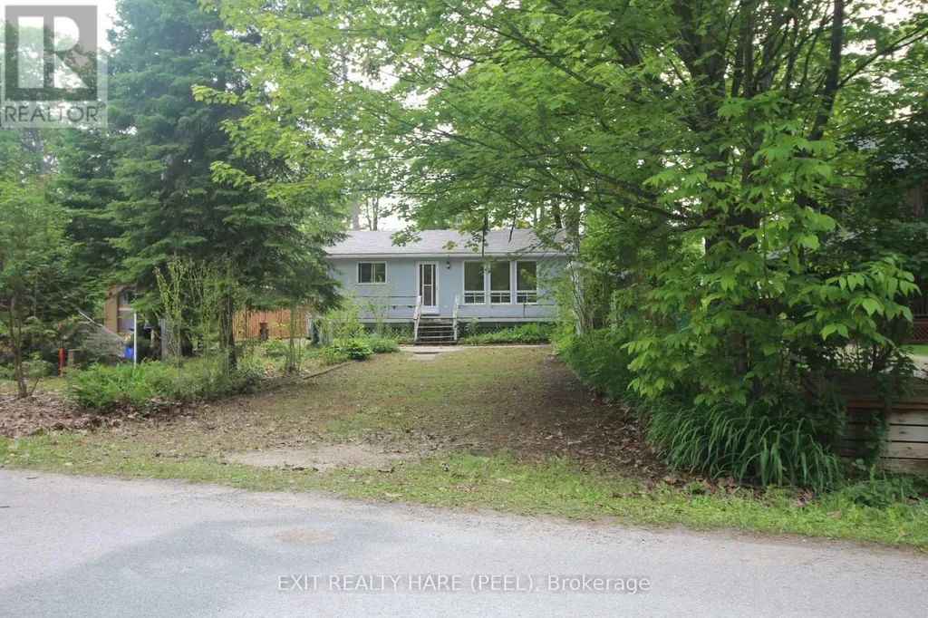 126 Woodward Drive Tiny ON L0L 2J0