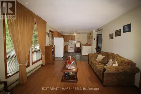 126 Woodward Drive Tiny ON L0L 2J0