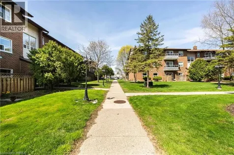 608 Grey Street Brantford ON N3S 4Y1