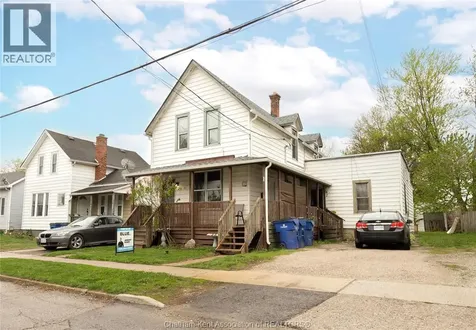 128 West Street Chatham ON N7M 2R6