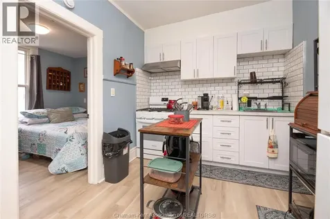 128 West Street Chatham ON N7M 2R6
