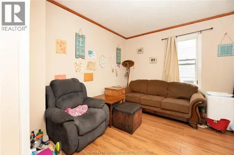 128 West Street Chatham ON N7M 2R6