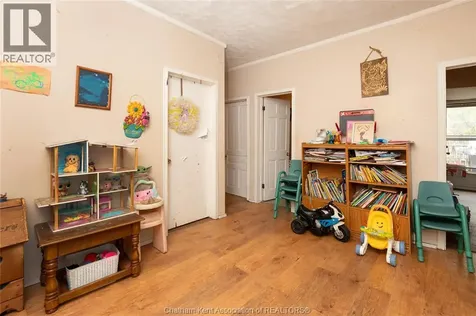 128 West Street Chatham ON N7M 2R6