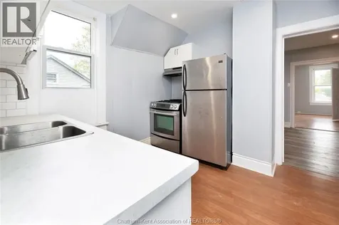 128 West Street Chatham ON N7M 2R6