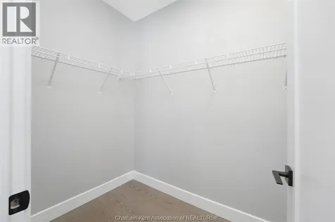 111 Fenceline Drive Chatham ON N7M 6B4