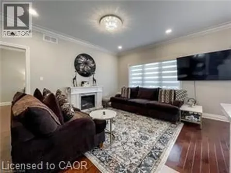 9 William Street South Clifford ON N0G 1M0