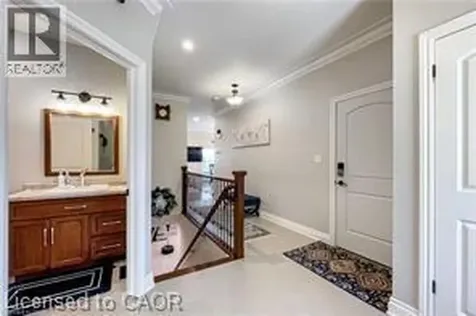 9 William Street South Clifford ON N0G 1M0