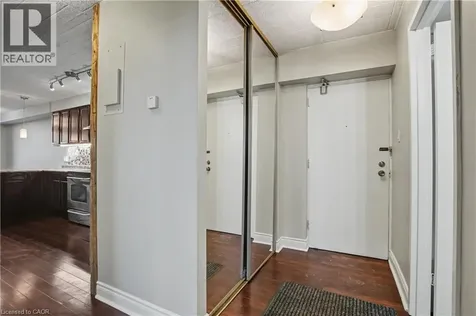 63 Conroy Crescent Guelph ON N1G 2V5