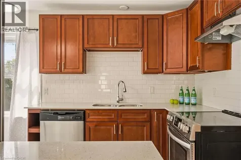 31 Cameron Avenue Dundas ON L9H 1P6