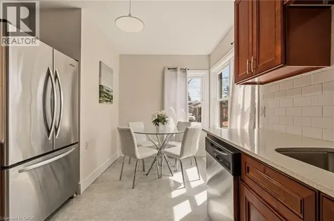31 Cameron Avenue Dundas ON L9H 1P6