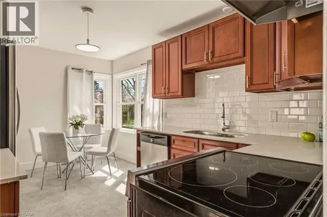 31 Cameron Avenue Dundas ON L9H 1P6