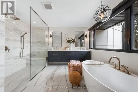 1060 River Road Ottawa ON K4M 1B4