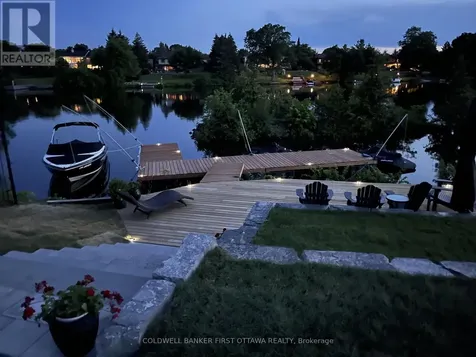 1060 River Road Ottawa ON K4M 1B4