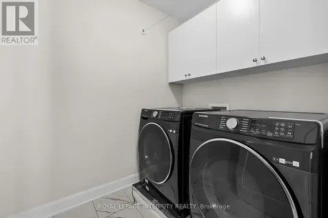 133 Angelonia Crescent Ottawa ON K1T 0Y5