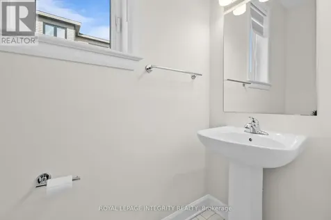 133 Angelonia Crescent Ottawa ON K1T 0Y5