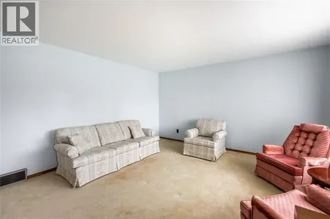 1003 Michigan Avenue Sarnia ON N7T 7B7