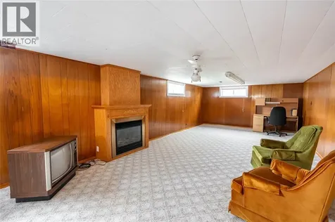 1003 Michigan Avenue Sarnia ON N7T 7B7