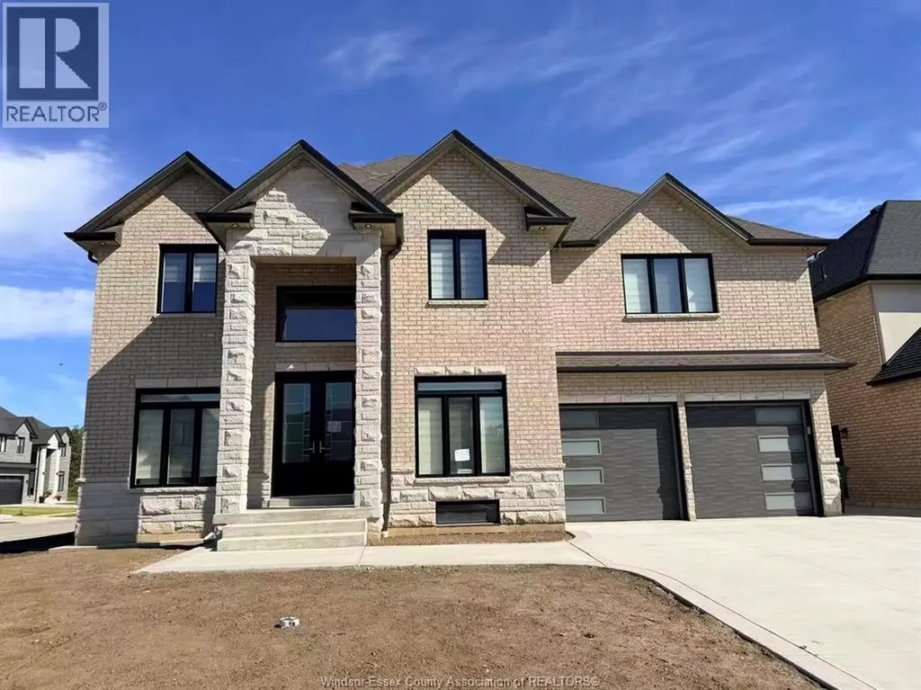 570 Orchard Crescent Windsor ON N9E 0B2