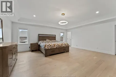 570 Orchard Crescent Windsor ON N9E 0B2