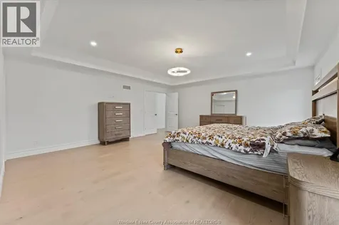 570 Orchard Crescent Windsor ON N9E 0B2