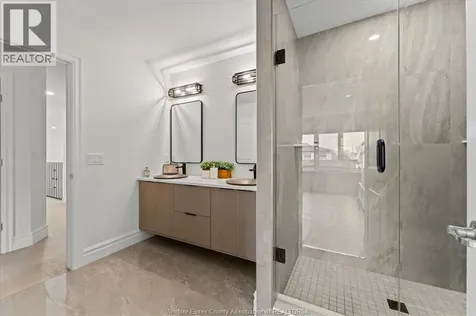 570 Orchard Crescent Windsor ON N9E 0B2