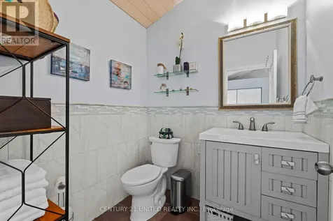 25 Sugarbush Boulevard Trent Lakes ON K0L 1J0