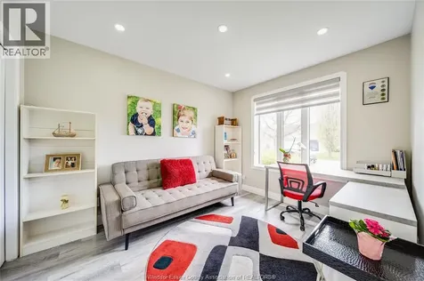 1977 Kirkland Avenue Windsor ON N8P 1P7