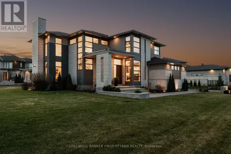 781 Mcmanus Avenue Ottawa ON K4M 0E8