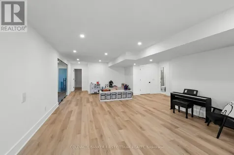781 Mcmanus Avenue Ottawa ON K4M 0E8