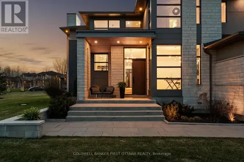 781 Mcmanus Avenue Ottawa ON K4M 0E8