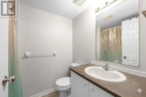 299 Aquaview Drive Ottawa ON K4A 0B6