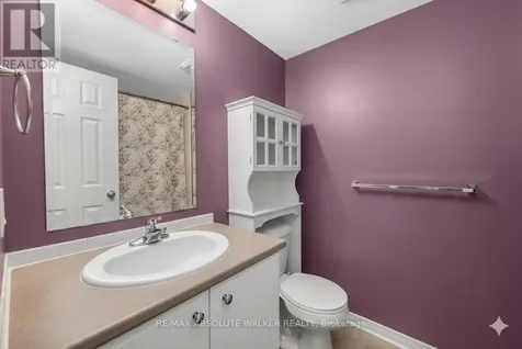 299 Aquaview Drive Ottawa ON K4A 0B6