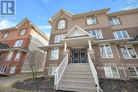 299 Aquaview Drive Ottawa ON K4A 0B6